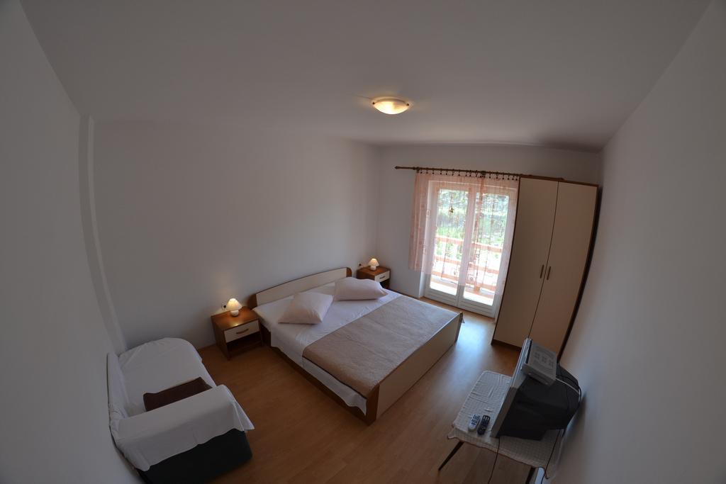 Apartment Beg Rab Town Szoba fotó